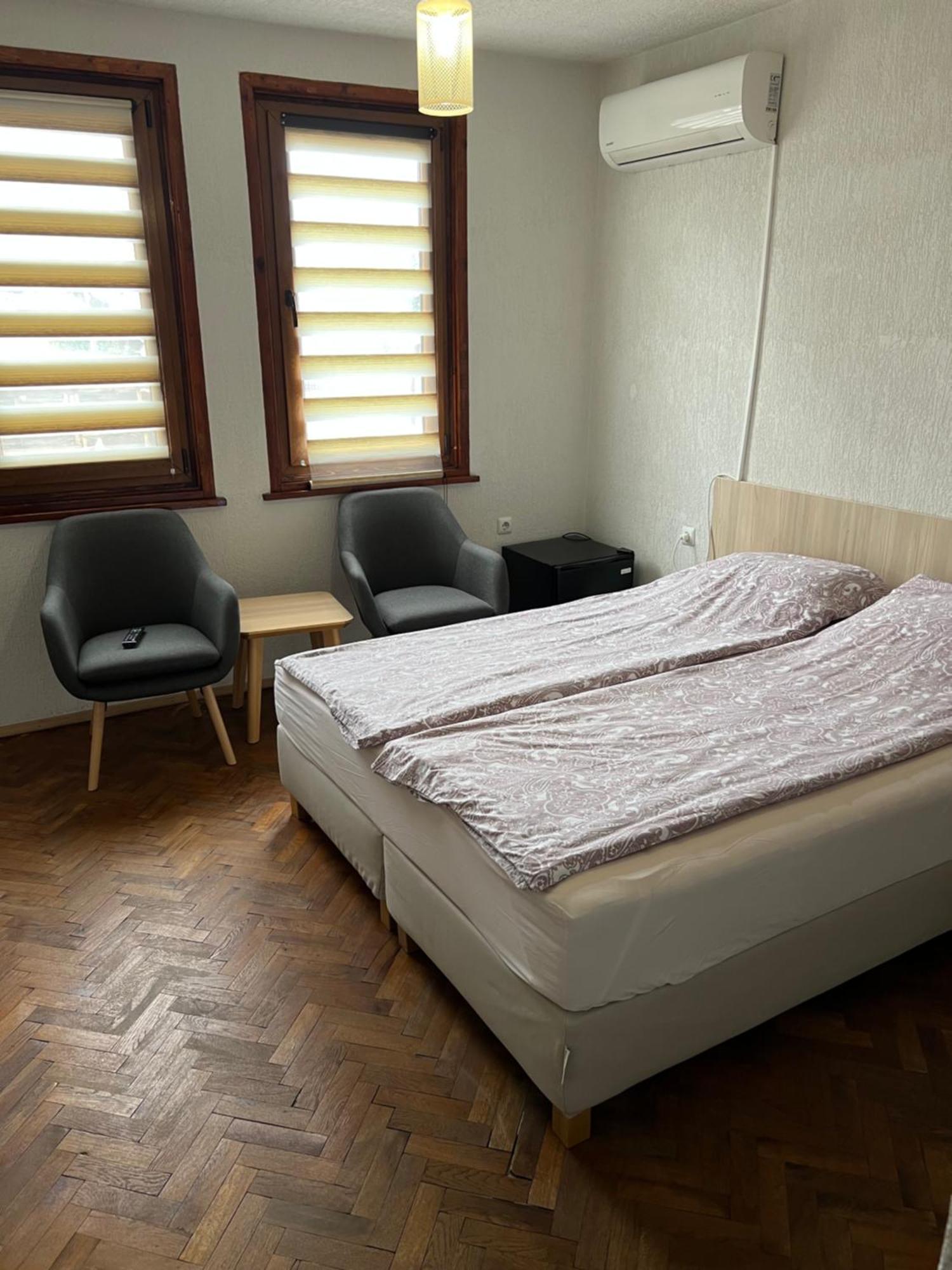 White Guest House 2 كارلوفو المظهر الخارجي الصورة