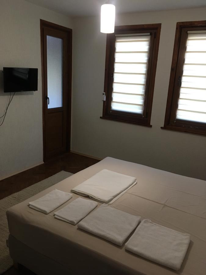 White Guest House 2 كارلوفو المظهر الخارجي الصورة