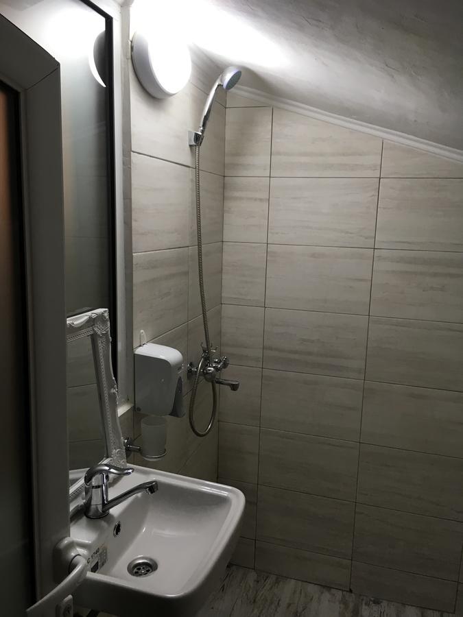 White Guest House 2 كارلوفو المظهر الخارجي الصورة